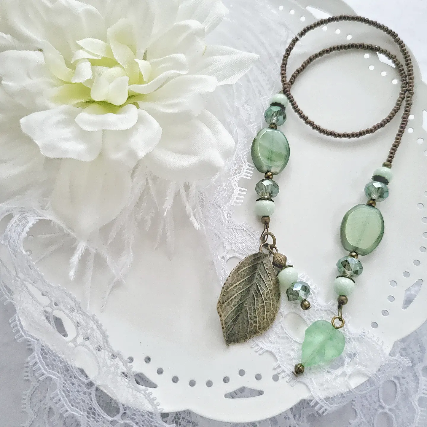 Don't Let Your Green Leaf Fall Beaded Ribbon Bookmark – Bliss, Books, and  Jewels